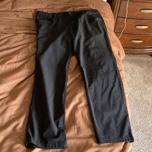 Black lululemon pants 34